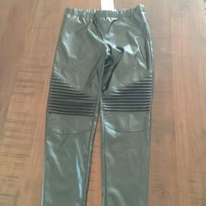 Faux leather leggings easel size large L